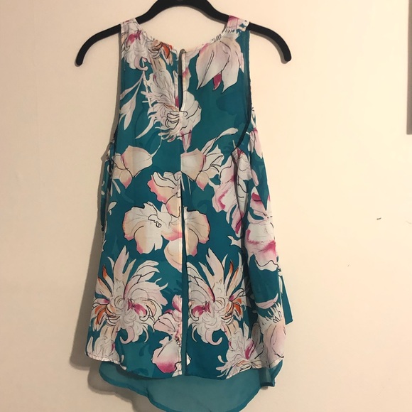 FLORAL FLOWY TANK BLOUSE - Picture 2 of 3